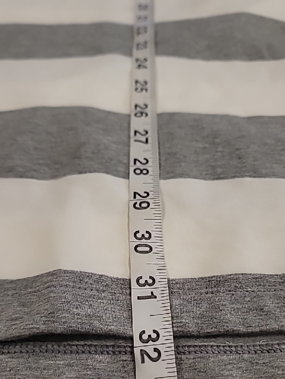 GAPbody Hooded Striped Sweatshirt Cover Up Gray White Medium - Picture 11 of 12